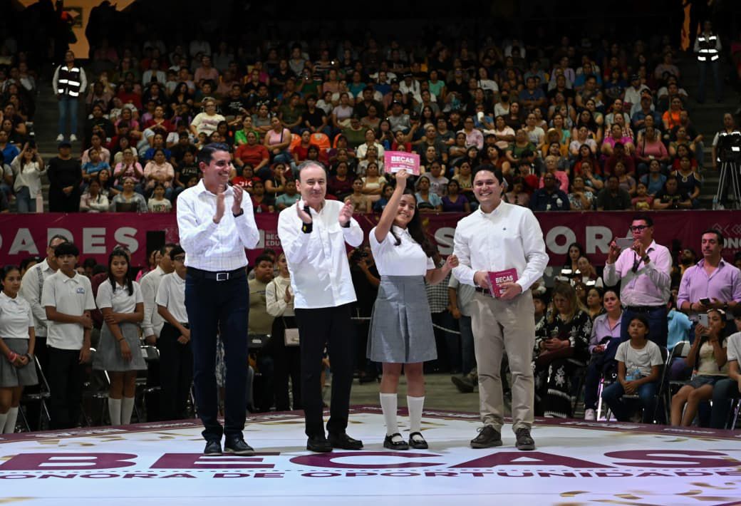 Gobernador Alfonso Durazo invita a los estudiantes a participar  3n la convocatoria de becas p&uacute;blicas  para nivel b&aacute;sico 