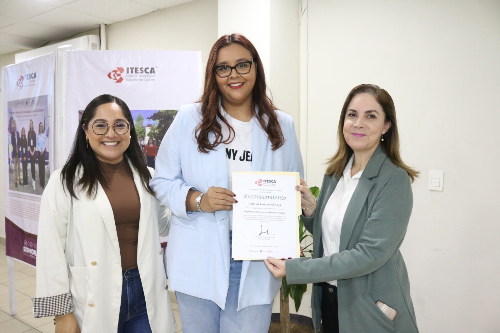 Ofrece Itesca conferencias especializadas en Comercio Exterior y Aduanas para estudiantes 