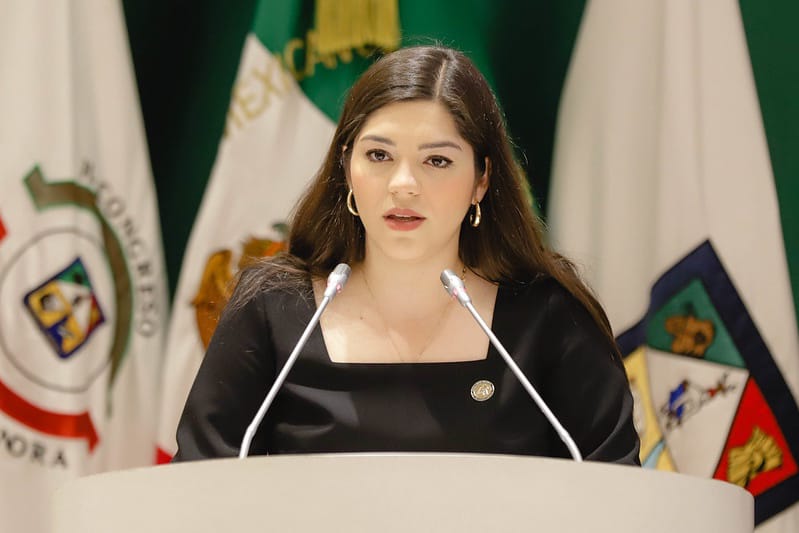 Diputada Amairany Pe&ntilde;a Escalante, expres&oacute; su apoyo a la iniciativa decjornada de 40 horas por Claudia Sheinbaum 