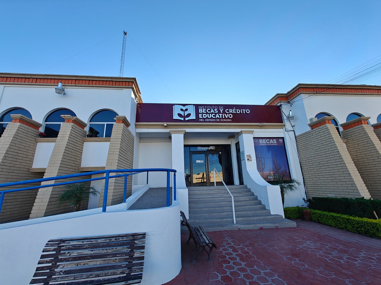 Invita Gobierno de Sonora a participar en la convocatoria de becas para escuelas particulares 