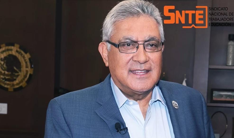 Alfonso Cepeda Salas, agradece con gratitud y reconocimiento  a la comunidad educativa 