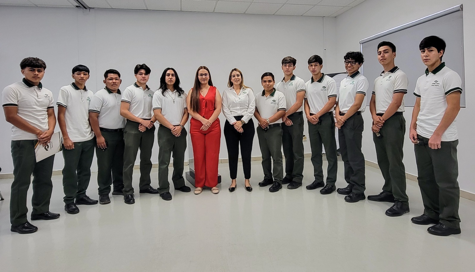 Fortalece Gobierno de Sonora crecimiento profesional de estudiantes de bachillerato: Conalep