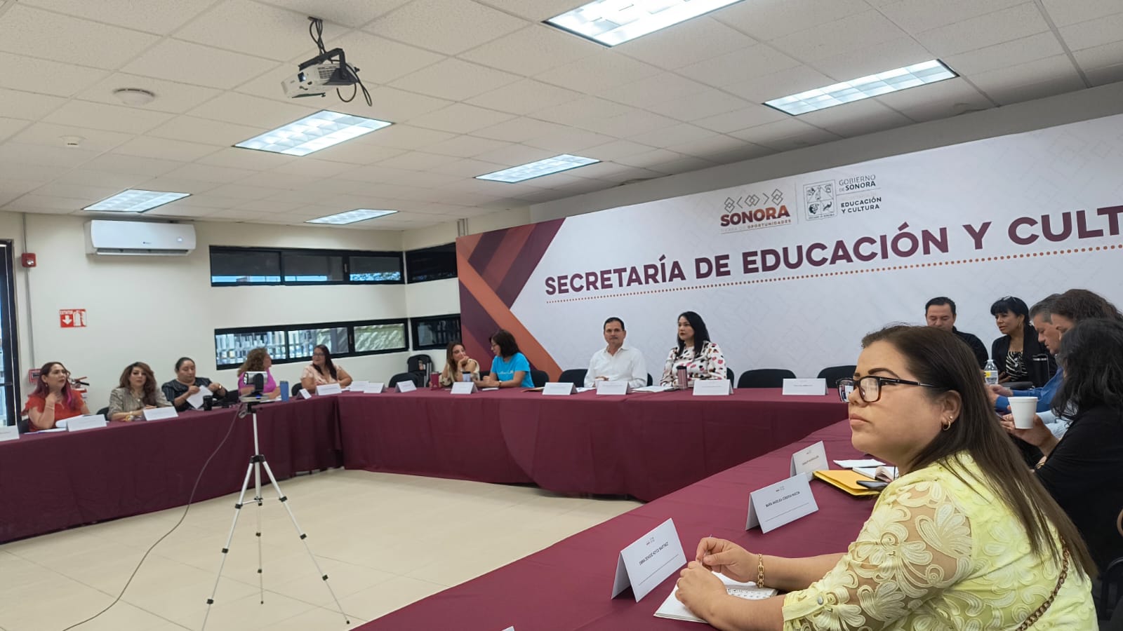 Capacita Gobierno de Sonora a docentes para innovar la pr&aacute;ctica educativa con el uso de la Inteligencia Artificial: SEC