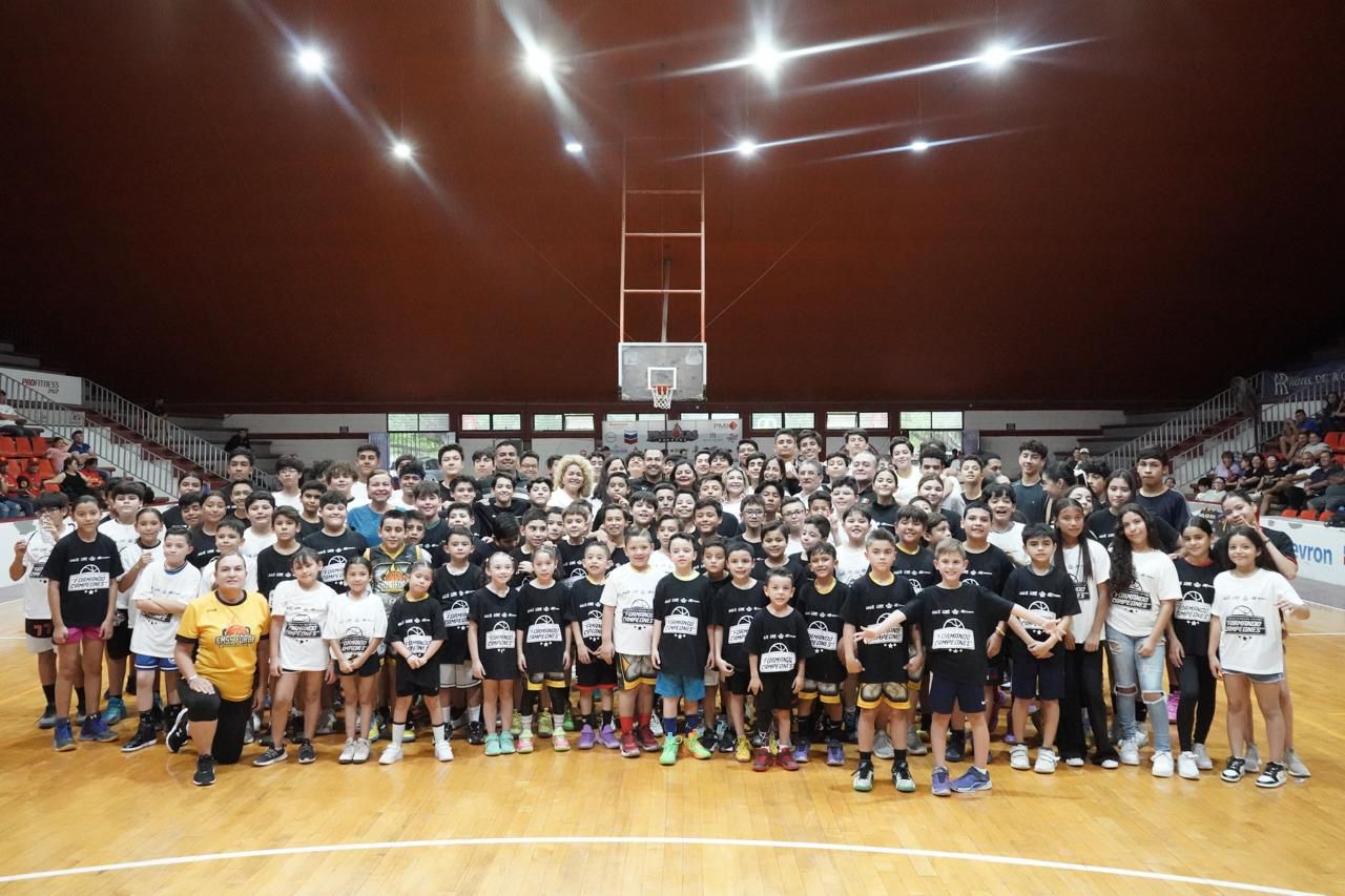 Impulsa Gobernador Alfonso Durazo formaci&oacute;n deportiva en el sur de Sonora 