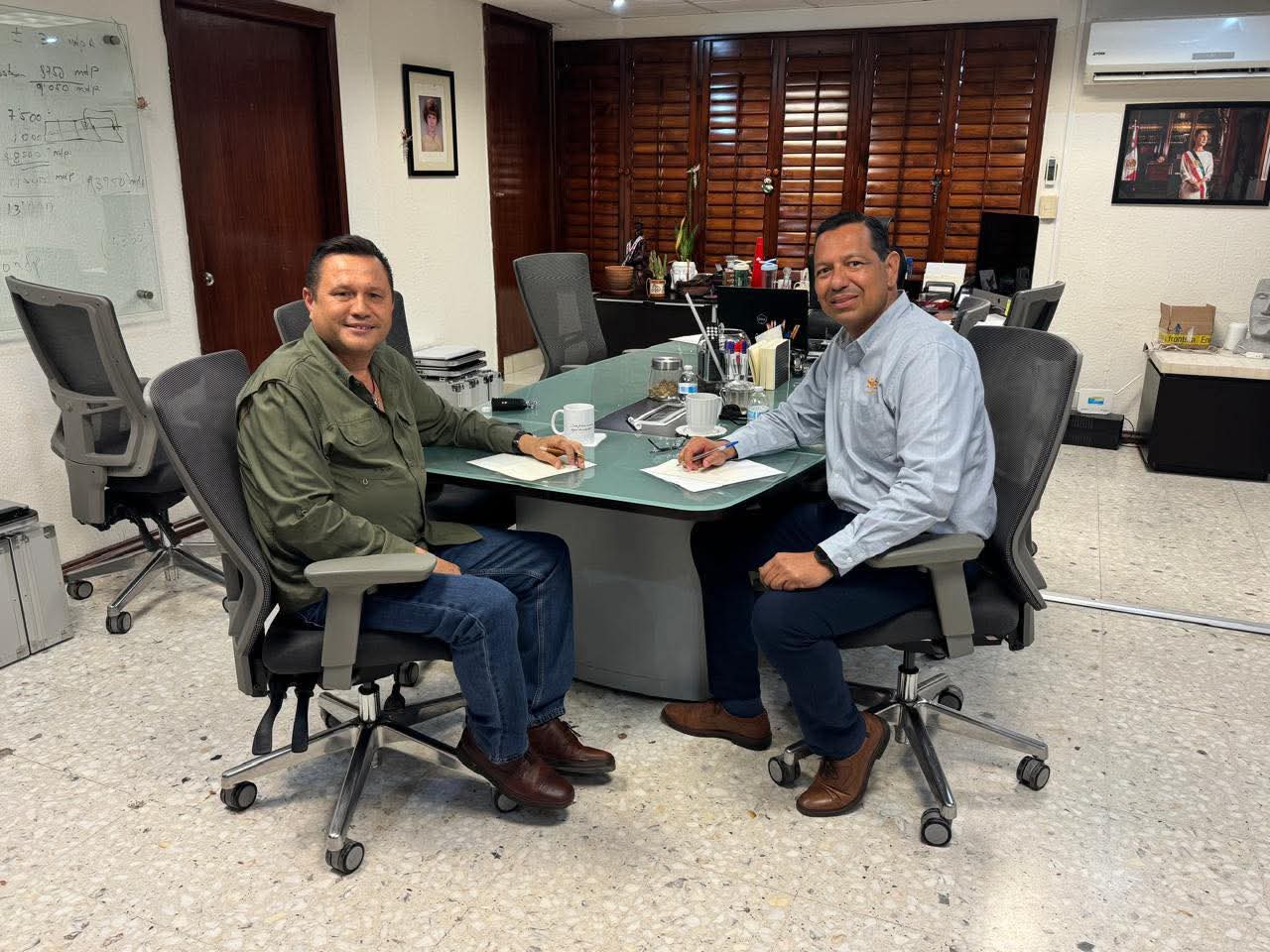 Javier Ceballos, Secretario General de la Secci&oacute;n 54 del SNTE, contin&uacute;a trabajando por el bien del magisterio sonorense 